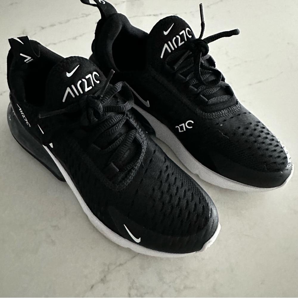 Nike Air Max 270